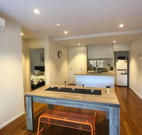 Two Brand New Bedrooms in the Sunlight Area - Food Delivery Shop