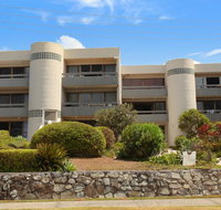Unit 2 Biriny Lodge 1686-1689 David Low Way Coolum Beach - Food Delivery Shop