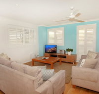 Unit 4 Marcoola Sands 47 Petrie Avenue Marcoola 300 BOND LINEN SUPPLIED - Food Delivery Shop
