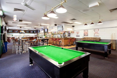 Upper Ross Hotel - Food Delivery Shop 3