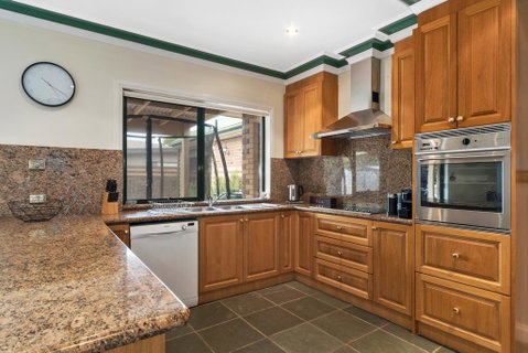 Villa Di Morcone By The Bay - Food Delivery Shop 2