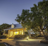 Vineyard Cottages - Food Delivery Shop
