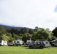 Warburton Holiday Park - Food Delivery Shop