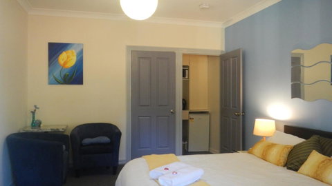 Avala Accommodation Daylesford - Food Delivery Shop 27