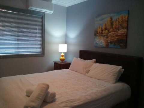 Avala Accommodation Daylesford - Food Delivery Shop 2