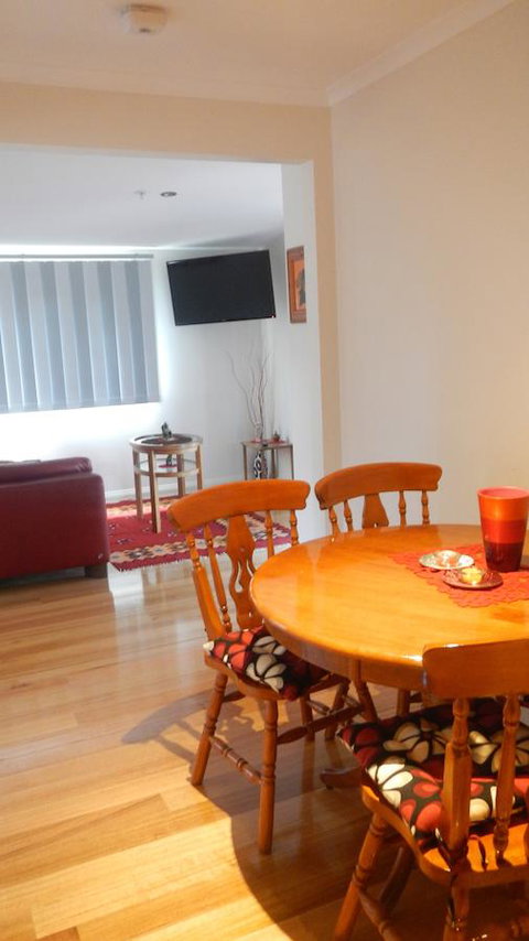 Avala Accommodation Daylesford - Food Delivery Shop 15