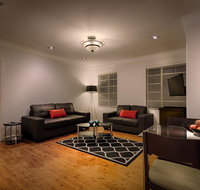 Crest On Barkly Serviced Apartments - Food Delivery Shop