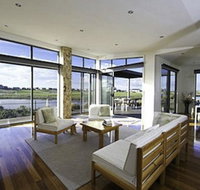 19 Glen Eagles Close - Food Delivery Shop