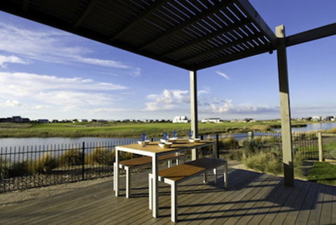 19 Glen Eagles Close - Food Delivery Shop 4