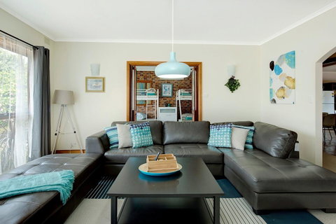 Sunryes Beach House - Food Delivery Shop 1