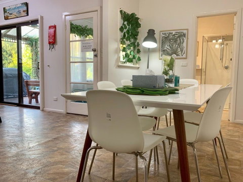 Sunryes Beach House - Food Delivery Shop 15