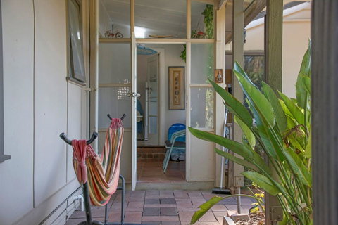 Sunryes Beach House - Food Delivery Shop 25