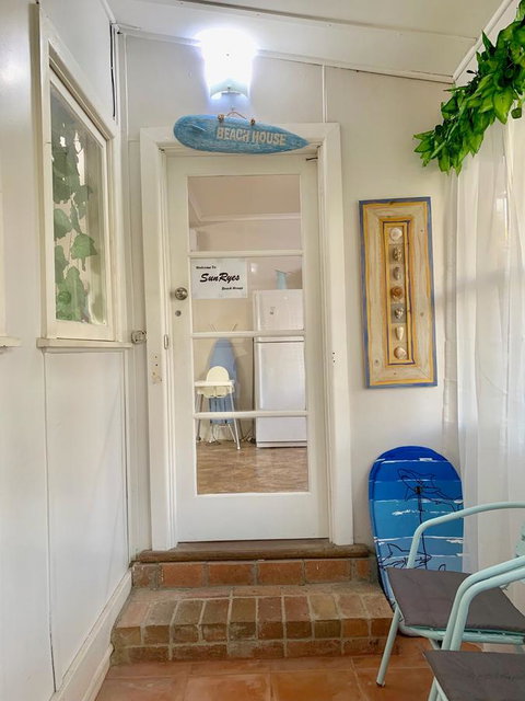 Sunryes Beach House - Food Delivery Shop 27