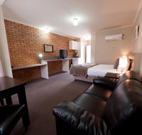 National Hotel Complex Bendigo - Food Delivery Shop
