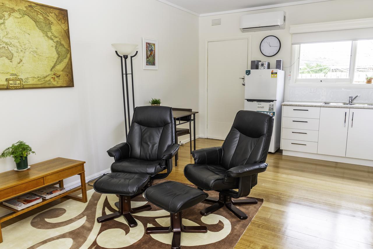 Parwan VIC Food Delivery Shop