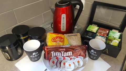 Juliet House - Food Delivery Shop 10