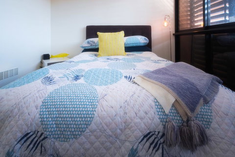 Waterfront Apt 234 Marinaquays - Food Delivery Shop 19
