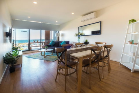 Waterfront Apt 234 Marinaquays - Food Delivery Shop 17