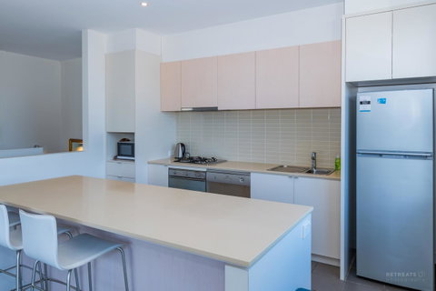 1 Sunset Place - Food Delivery Shop 7