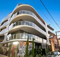 District Apartments Fitzroy - Food Delivery Shop