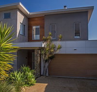 Saltwater Breeze Retreat - Food Delivery Shop