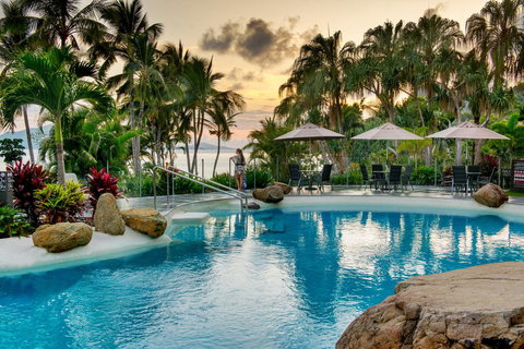 Whitsunday Apartments - Food Delivery Shop 2