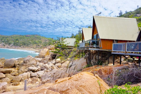 Nomads Magnetic Island - Food Delivery Shop 5