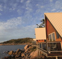 Base Backpackers Magnetic Island - Food Delivery Shop