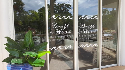 Sandcastles 1770 Motel & Resort - Food Delivery Shop 1