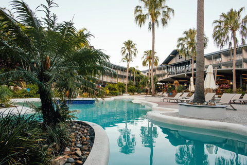 Mantra Club Croc - Food Delivery Shop 40