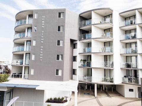 Ocean Views Resort Caloundra - Food Delivery Shop 4