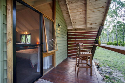 Airlie Beach Eco Cabins - Adults Only - Food Delivery Shop 24