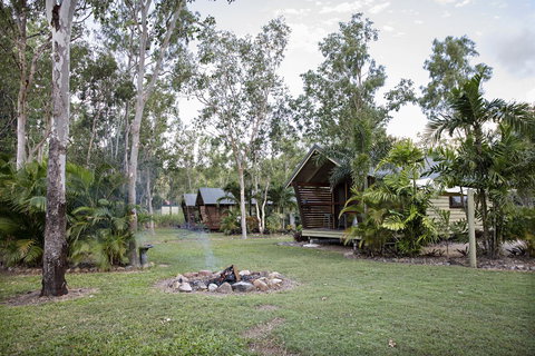 Airlie Beach Eco Cabins - Adults Only - Food Delivery Shop 32