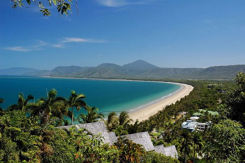 Beach Club Port Douglas Luxury Apartments - Food Delivery Shop 21