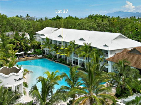 Beach Club Port Douglas Luxury Apartments - Food Delivery Shop 15