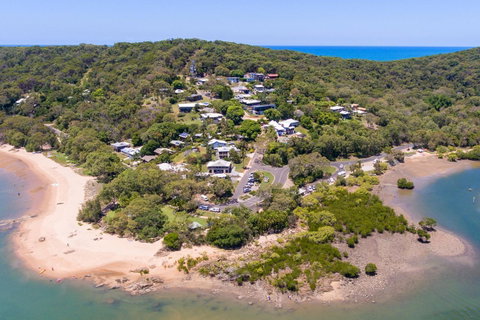 Sunset Cabins 1770 - Food Delivery Shop 1