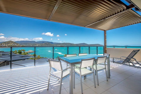 Mirage Whitsundays - Food Delivery Shop 5