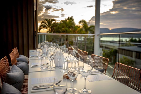 Mirage Whitsundays - Food Delivery Shop 8