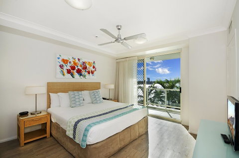 Mariners North Holiday Apartments - Food Delivery Shop 34