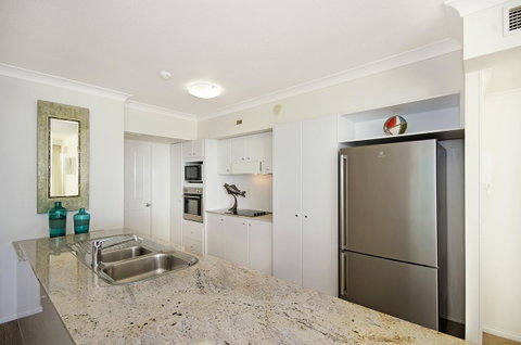 Mariners North Holiday Apartments - Food Delivery Shop 24