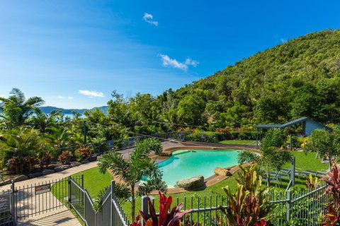 Beach Lodges - Food Delivery Shop 1