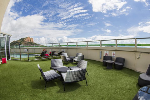 Hotel Grand Chancellor Townsville - Food Delivery Shop 17