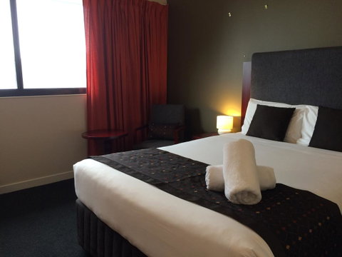 Madison Plaza Townsville - Food Delivery Shop 22