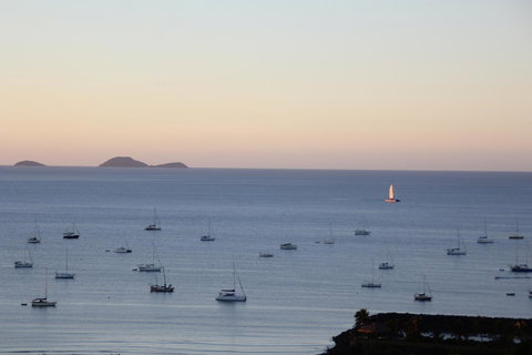 Martinique Whitsunday Resort - Food Delivery Shop 33