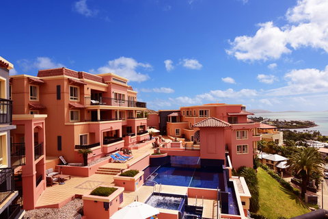 Martinique Whitsunday Resort - Food Delivery Shop 16