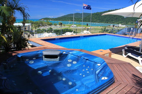Ocean Views At Whitsunday Terraces Resort - Food Delivery Shop 2