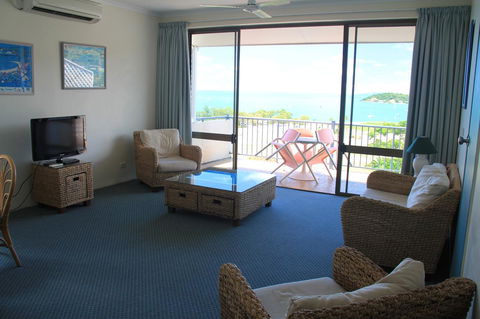Ocean Views At Whitsunday Terraces Resort - Food Delivery Shop 9