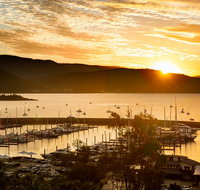 Sunlit Waters Studio Apartments - Food Delivery Shop