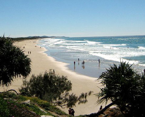 Beach House On Jones Parade, Central Coolum Beach - Food Delivery Shop 15