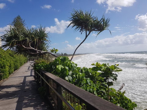 Beach House On Jones Parade, Central Coolum Beach - Food Delivery Shop 12